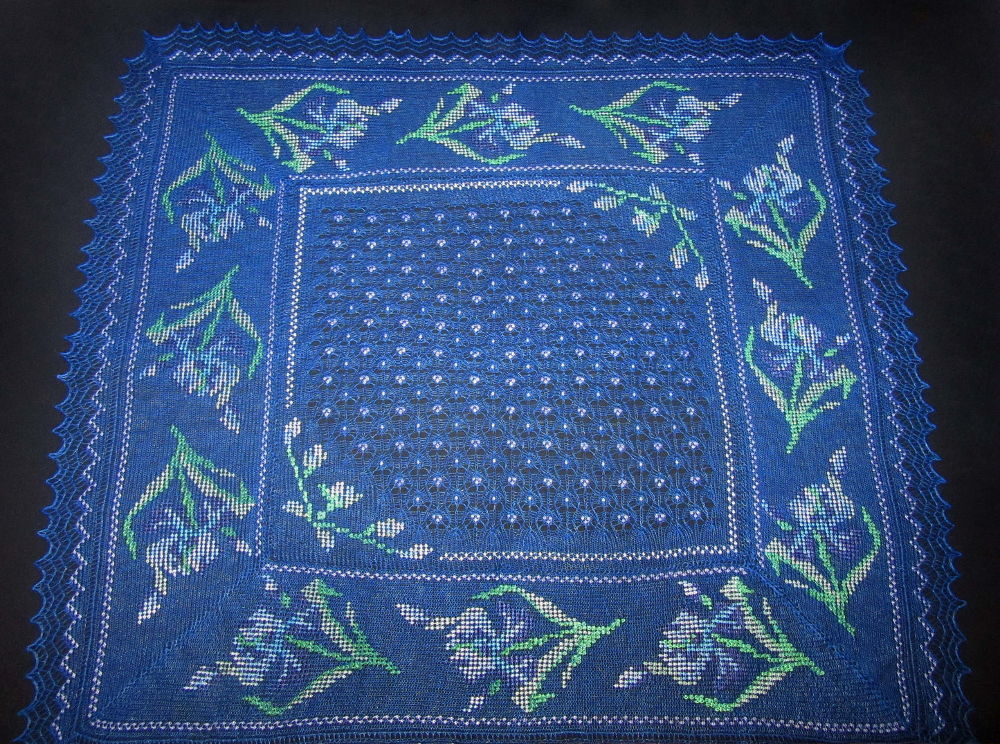 Gestrickter Ziegenflaum Schal Orenburger Schal Pelerina Strick Stola mit Stickerei Handmade
