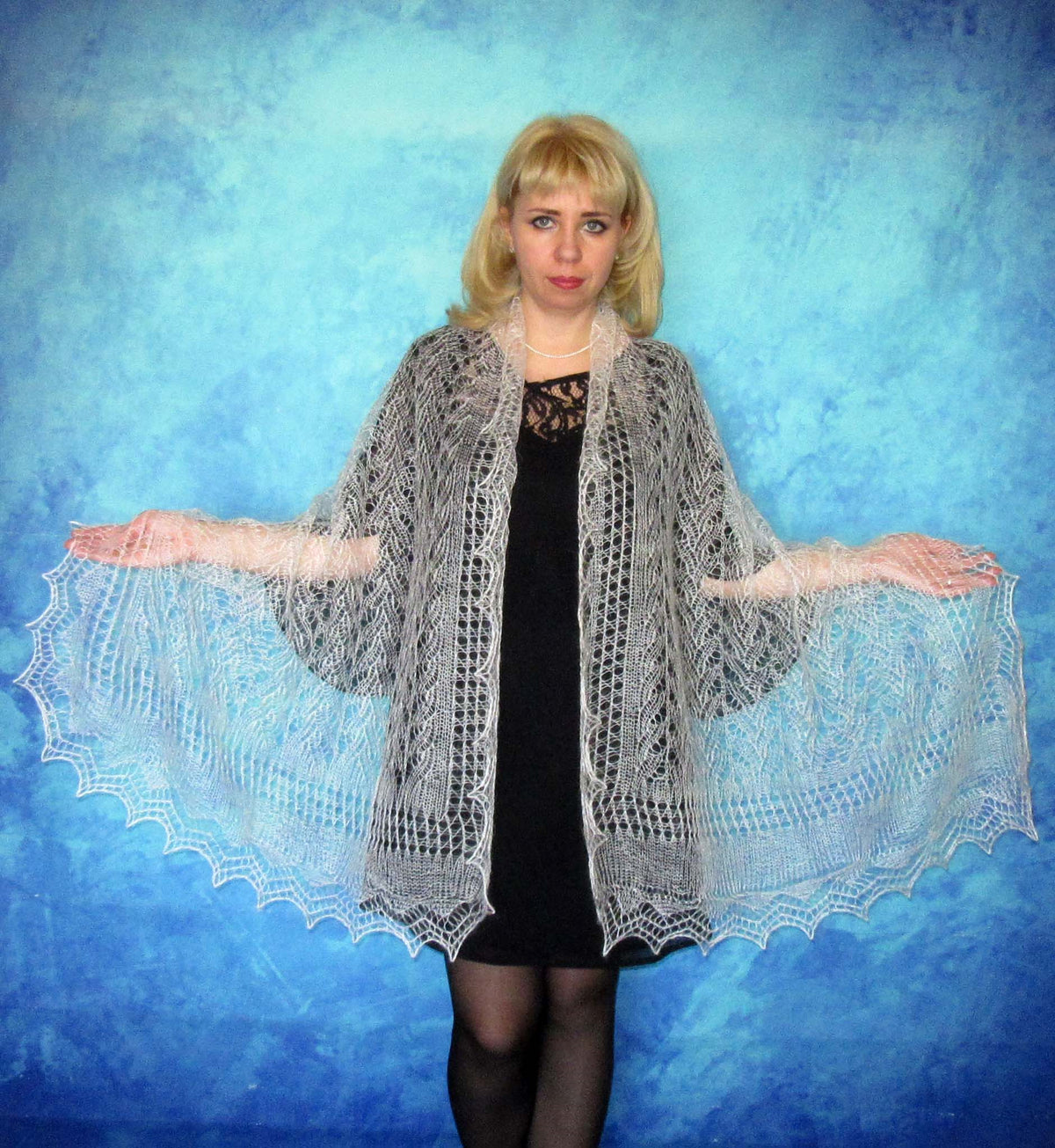 Gestrickter Ziegenflaum Schal Orenburger Schal Shawl Scarf mit Stikerei Handmade