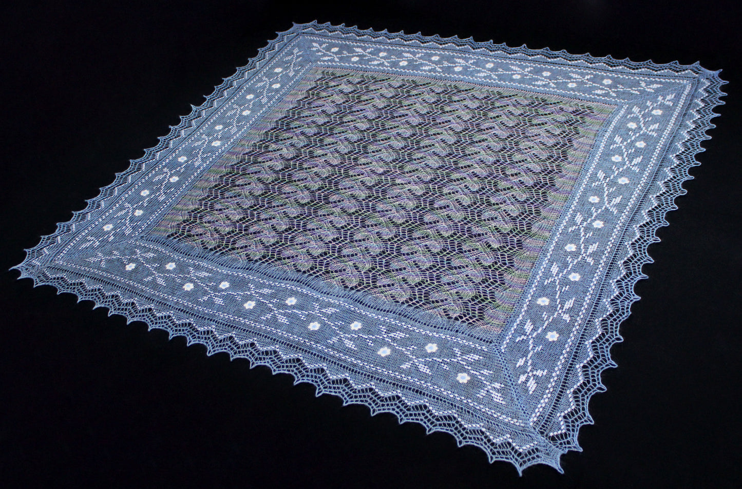 Gestrickter Ziegenflaum Schal Orenburger Schal Pelerina Strick Stola mit Stickerei Handmade