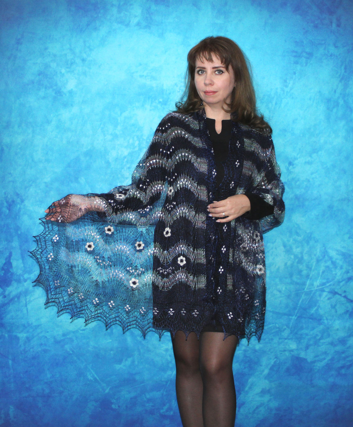 Gestrickter Ziegenflaum Schal Orenburger Schal Shawl Scarf mit Stikerei Handmade