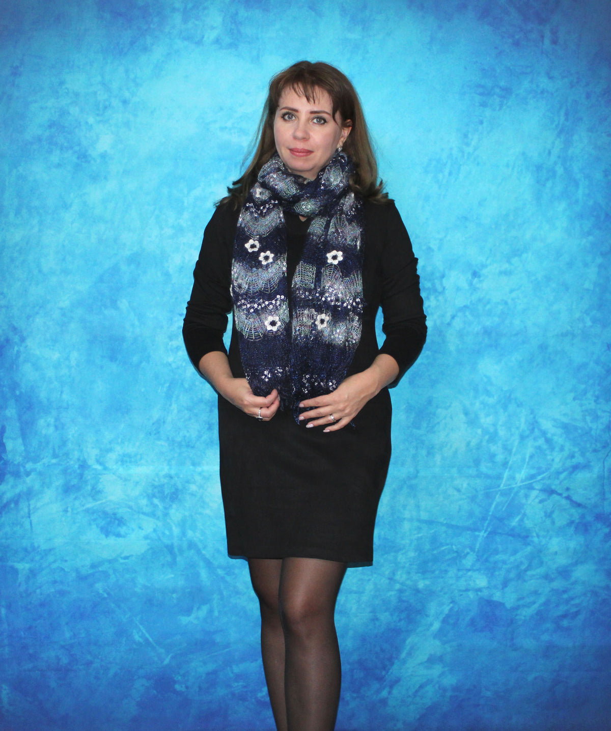 Gestrickter Ziegenflaum Schal Orenburger Schal Shawl Scarf mit Stikerei Handmade