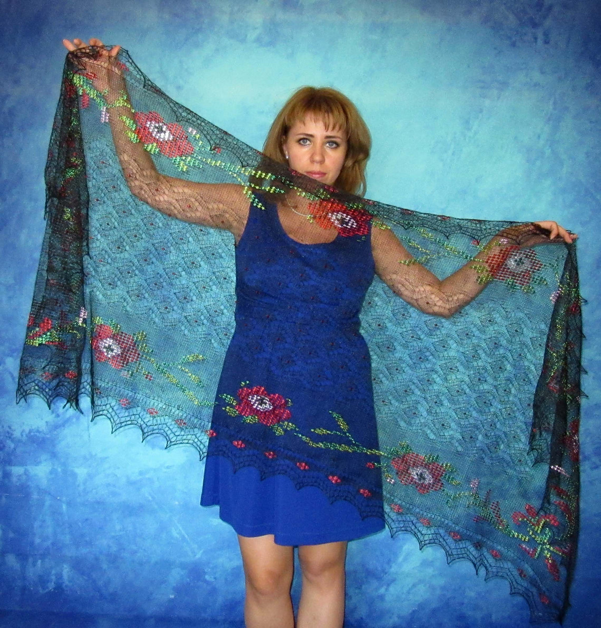 Gestrickter Ziegenflaum Schal Orenburger Schal Shawl Scarf mit Stikerei Handmade