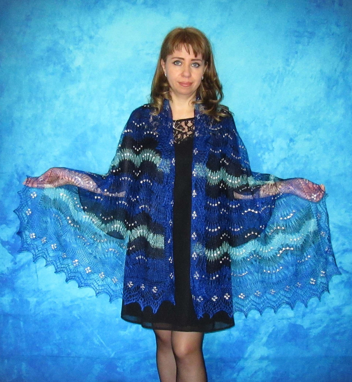 Gestrickter Ziegenflaum Schal Orenburger Schal Shawl Scarf mit Stikerei Handmade