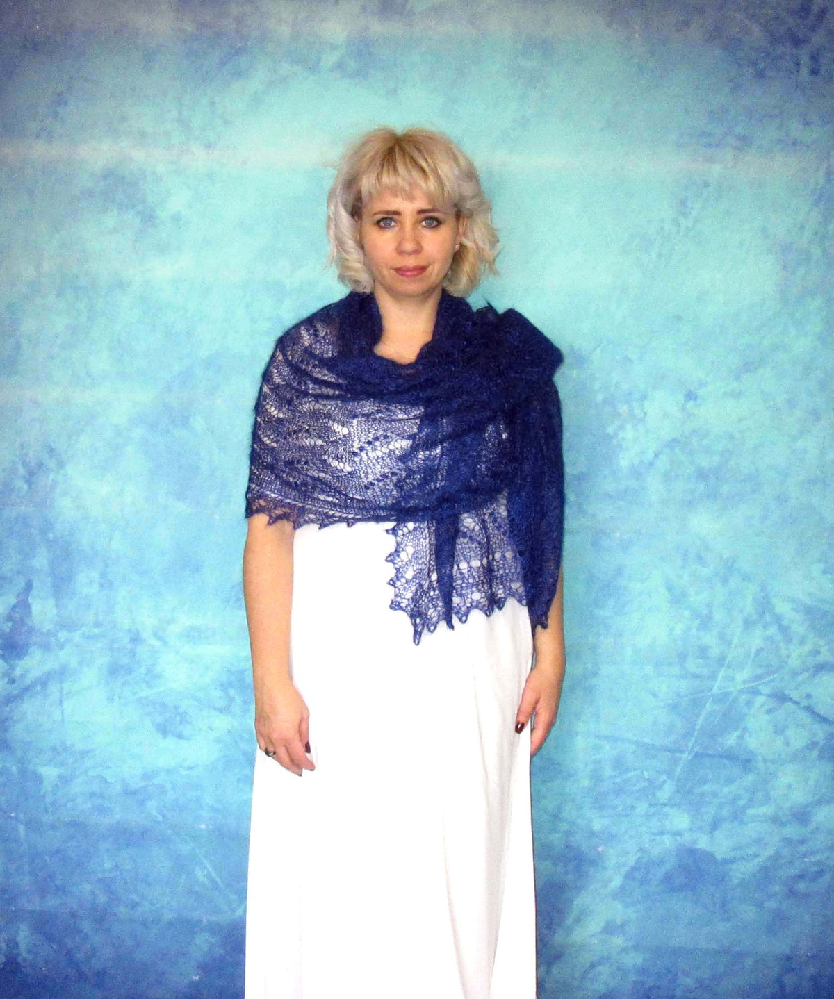 Gestrickter Ziegenflaum Schal Orenburger Schal Shawl Scarf mit Stikerei Handmade