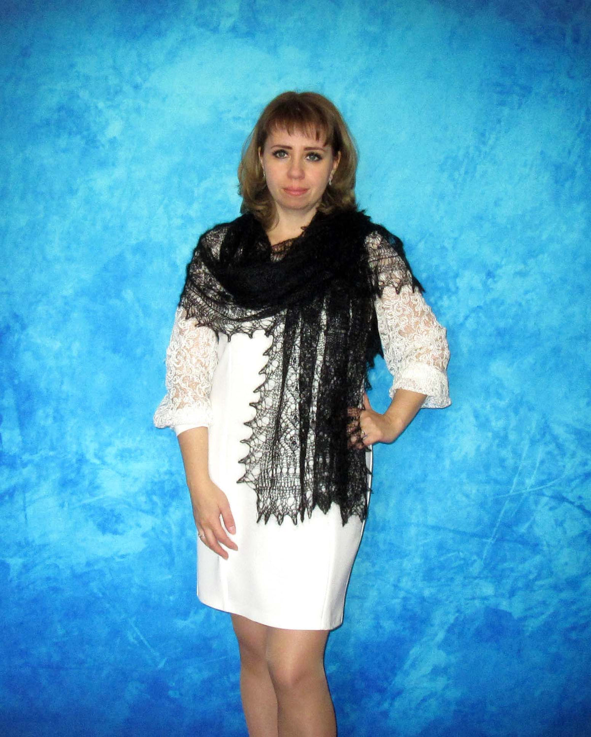 Gestrickter Ziegenflaum Schal Orenburger Schal Shawl Scarf mit Stikerei Handmade