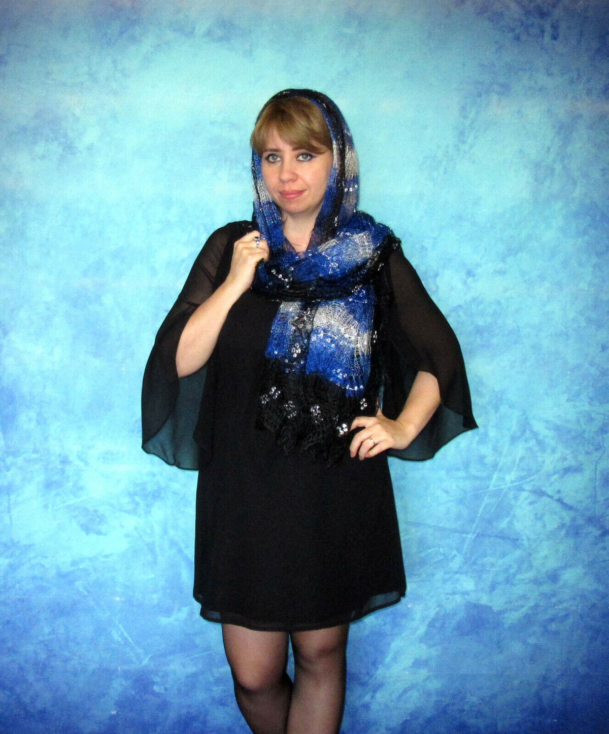 Gestrickter Ziegenflaum Schal Orenburger Schal Shawl Scarf mit Stikerei Handmade - Blau