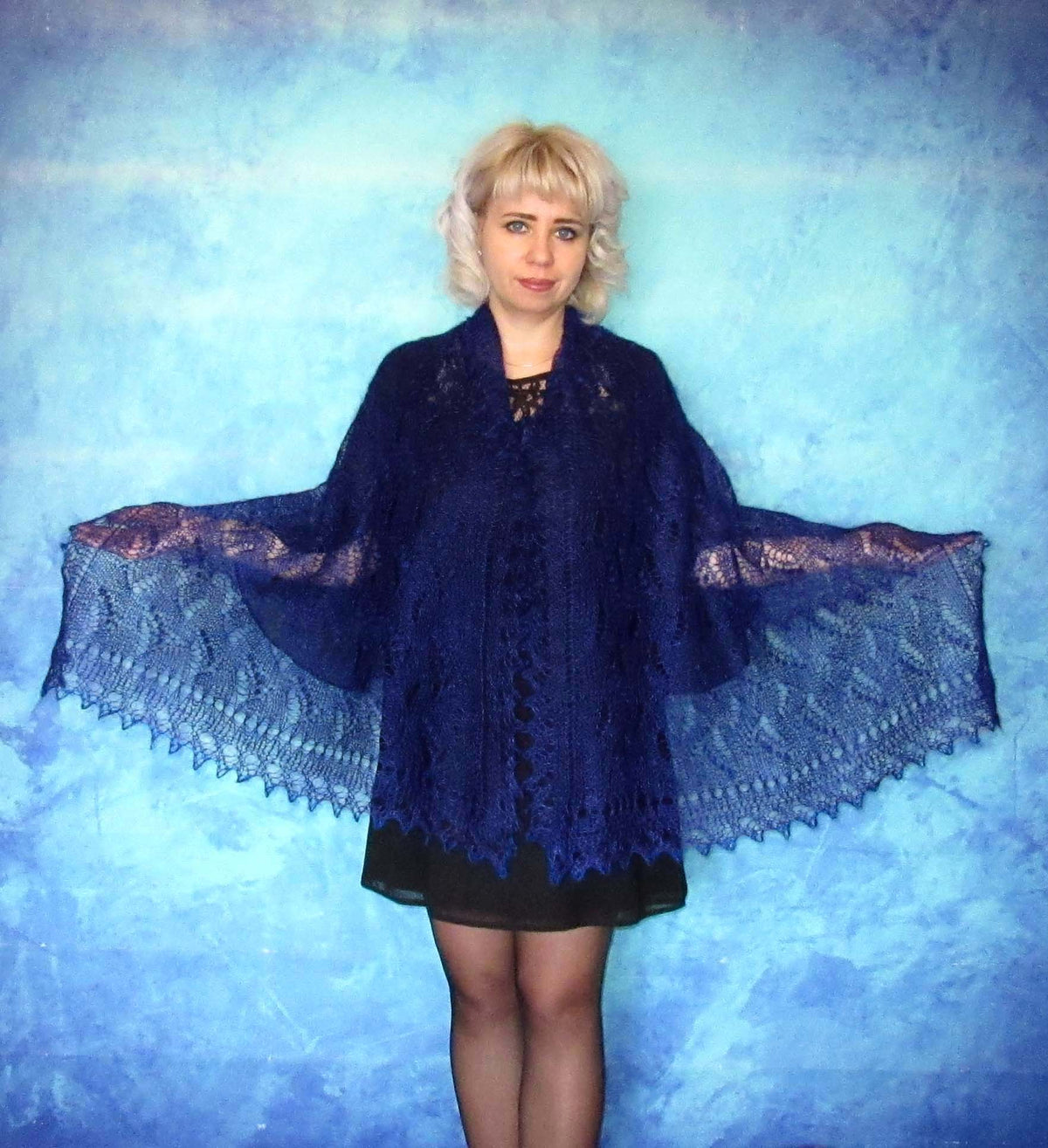 Gestrickter Ziegenflaum Schal Orenburger Schal Shawl Scarf mit Stikerei Handmade