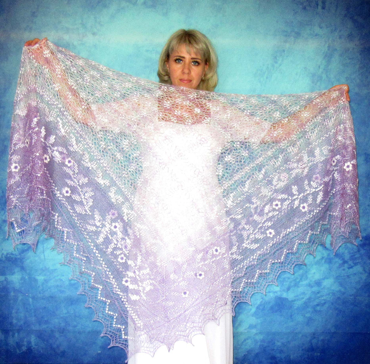 Gestrickter Ziegenflaum Schal Orenburger Schal Pelerina Strick Stola mit Stickerei Handmade
